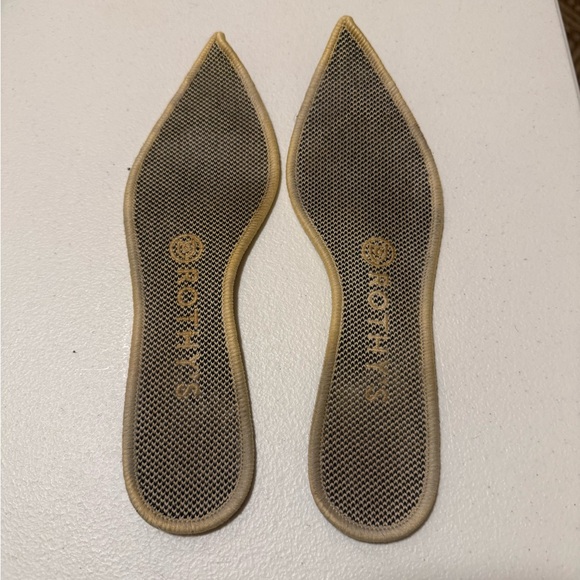 Rothy’s The Point Black Licorice with Gold Toe Size 7 - Picture 5 of 8